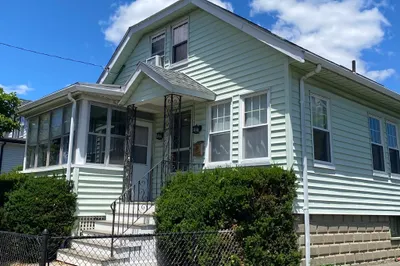 16 Glenwood Ave 1