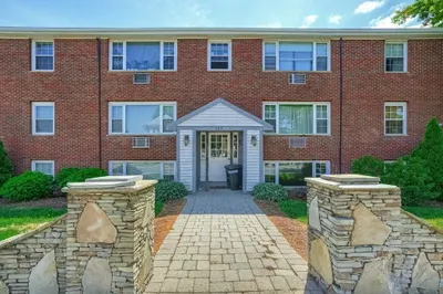 469 Sea St #5