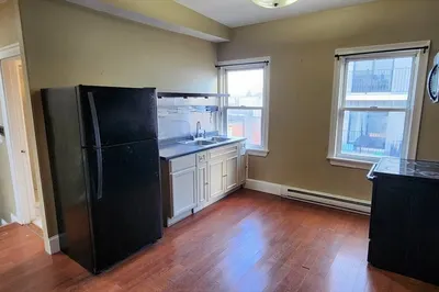 4 Wilbur Ct #3