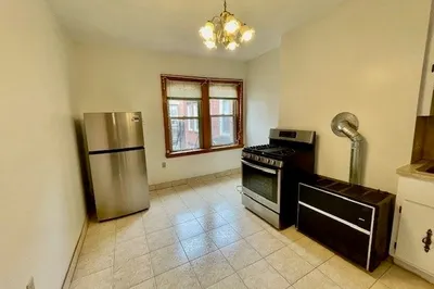 25 Sheafe St #4F
