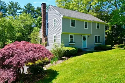 9 Stuart Ave