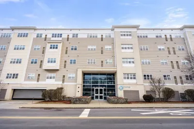 140 Railroad Ave #B309 1
