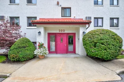 320 Fellsview Terrace #321