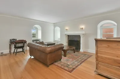 334 Beacon St #9