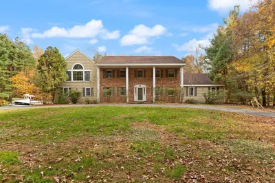 11 Pearl Rd 1