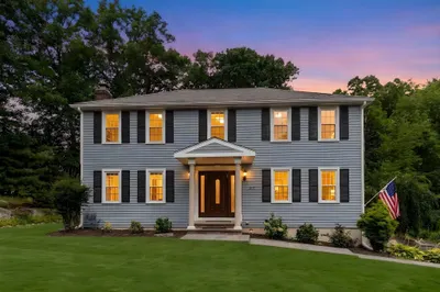 271 Cliff Drive 1