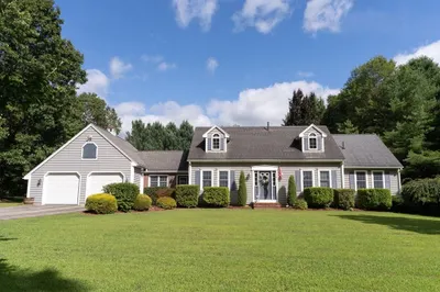 93 Birch Hill Rd 1