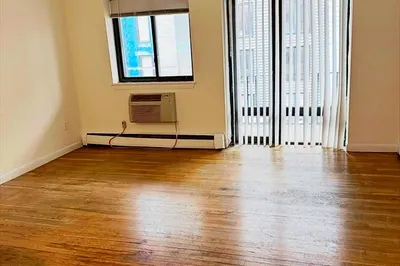 1027 Commonwealth Ave #23 1
