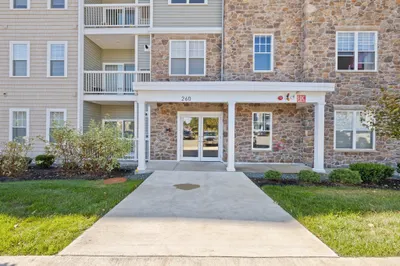 260 Martins Landing #402 1