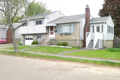 23 Batchelder Ave