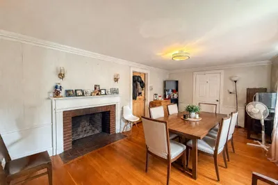85 Fairbank St 1