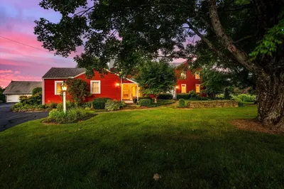 17 Apple Rd